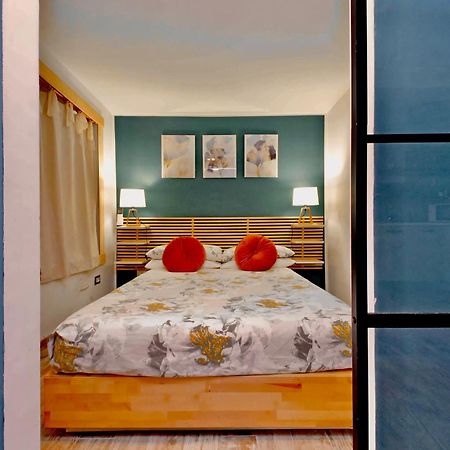 The Attic Apartment Чивитавекия Екстериор снимка